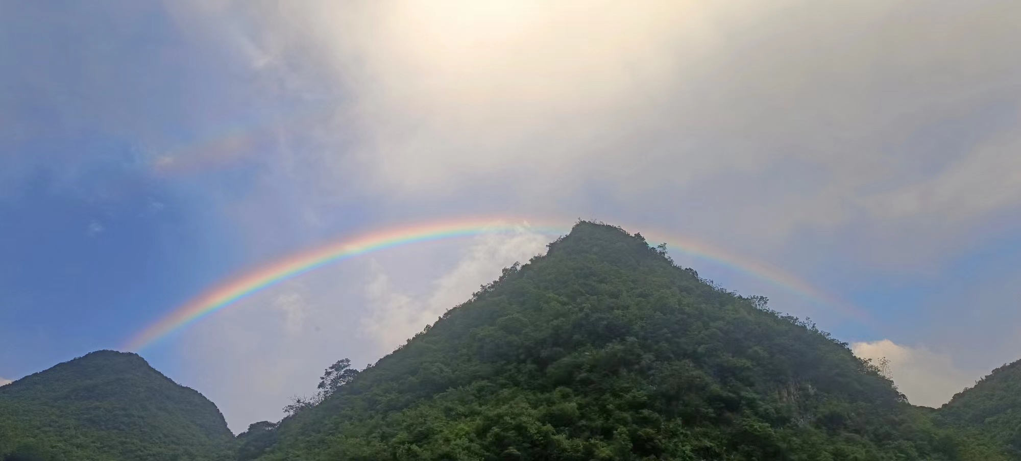 三等獎(jiǎng)：雨后彩虹.jpg